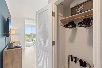 4401 Collins Av #2906/2908, Miami Beach, FL 33140 - Photo 45