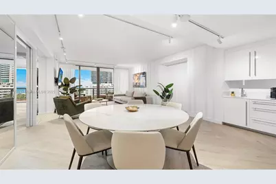 2201 Collins Ave #804, Miami Beach, FL 33139 - Photo 9