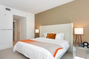 4111 S Ocean Dr, Hollywood, FL 33019 - Photo 17