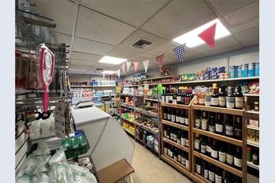 5161 Collins Ave #1711, Miami Beach, FL 33140 - Photo 21