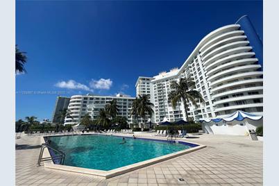 5161 Collins Ave #1711, Miami Beach, FL 33140 - Photo 19