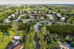 Worth Ave, Palm Beach, FL 33463 - Photo 1