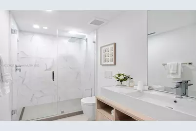 2301 Collins Ave #641, Miami Beach, FL 33139 - Photo 21