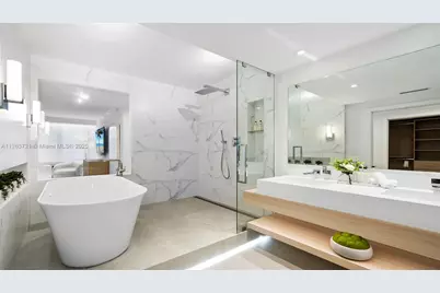 2301 Collins Ave #641, Miami Beach, FL 33139 - Photo 5