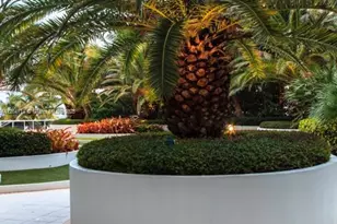 100 Lincoln Rd, Miami Beach, FL 33139 - Photo 5