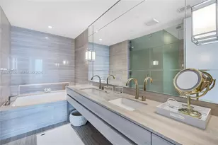 18975 E Collins Ave, Sunny Isles Beach, FL 33160 - Photo 23