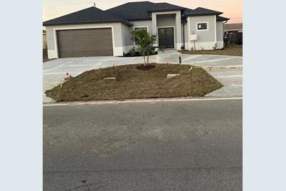 18418 Locklane Ave, Port Charlotte, FL 33948 - Photo 1