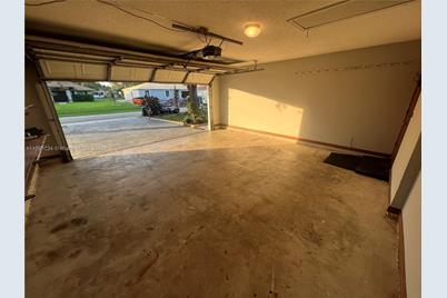 1921 SW Hickock Ter, Port Saint Lucie, FL 34953 - Photo 71