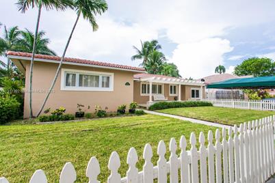 714 Harrison St, Hollywood, FL 33019 - Photo 5