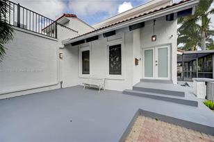 1109 Hollywood Blvd, Hollywood, FL 33019 - Photo 5