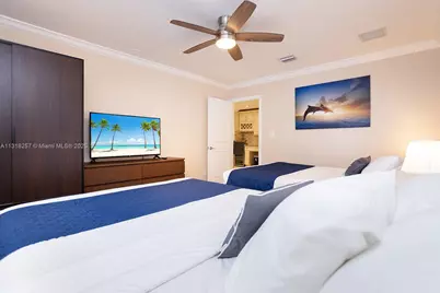 833 Washington St, Hollywood, FL 33019 - Photo 37