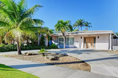 825 Harrison St, Hollywood, FL 33019 - Photo 3