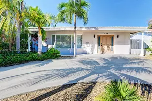 825 Harrison St, Hollywood, FL 33019 - Photo 1