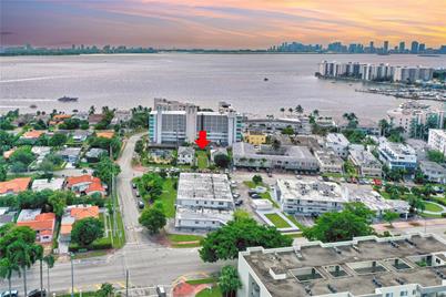 1910 and 1920 Biarritz Dr, Miami Beach, FL 33141 - Photo 27