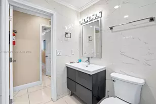 1020 N 13th Terrace, Hollywood, FL 33019 - Photo 43