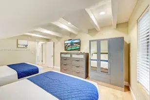 1020 N 13th Terrace, Hollywood, FL 33019 - Photo 37