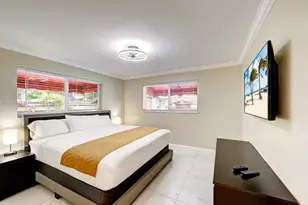 1020 N 13th Terrace, Hollywood, FL 33019 - Photo 21