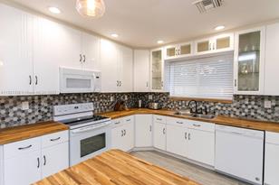 1120 N 13th Terrace, Hollywood, FL 33019 - Photo 25
