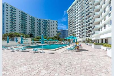 [Address not provided], Hollywood, FL 33019 - Photo 25