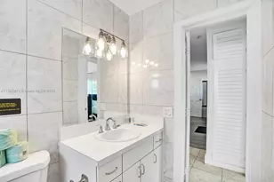 1018 Adams St, Hollywood, FL 33019 - Photo 29