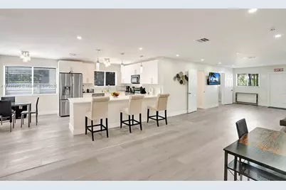 1018 Adams St, Hollywood, FL 33019 - Photo 9