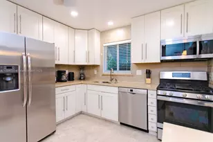 809 S 17th Ave, Hollywood, FL 33020 - Photo 35