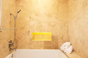 809 S 17th Ave, Hollywood, FL 33020 - Photo 27