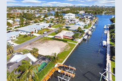 2400 Edward Rd, Palm Beach Gardens, FL 33410 - Photo 35