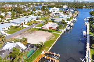 2400 Edward Rd, Palm Beach Gardens, FL 33410 - Photo 35