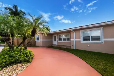 333 SE 3rd Ave, Dania Beach, FL 33004 - Photo 5