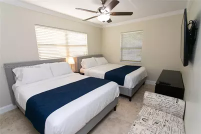 333 SE 3rd Ave, Dania Beach, FL 33004 - Photo 15