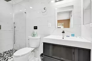 947 Washington St, Hollywood, FL 33019 - Photo 31