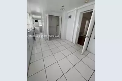 2811 Indian Creek Dr, Miami Beach, FL 33140 - Photo 9