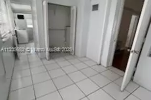 2811 Indian Creek Dr, Miami Beach, FL 33140 - Photo 9