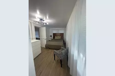 2811 Indian Creek Dr, Miami Beach, FL 33140 - Photo 5