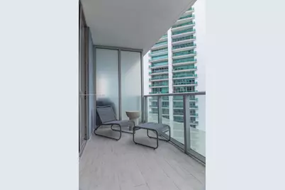 1300 Brickell Bay Dr #1608, Miami, FL 33131 - Photo 11