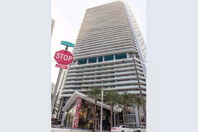 1300 Brickell Bay Dr #1608, Miami, FL 33131 - Photo 29