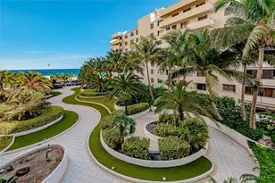 100 Lincoln Rd, Miami Beach, FL 33139 - Photo 15