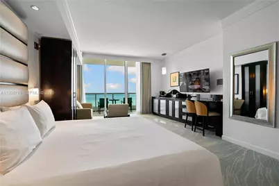 4391 Collins Ave #1911/1909/1910/1912, Miami Beach, FL 33140 - Photo 9