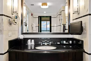 4391 Collins Ave, Miami Beach, FL 33140 - Photo 11