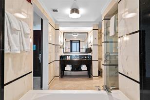4391 Collins Ave, Miami Beach, FL 33140 - Photo 21