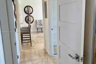 [Address not provided], Miami Beach, FL 33139 - Photo 5