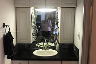 100 Lincoln Rd, Miami Beach, FL 33139 - Photo 21