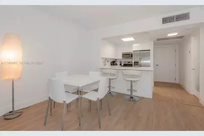 2301 Collins Ave #927, Miami Beach, FL 33139 - Photo 5