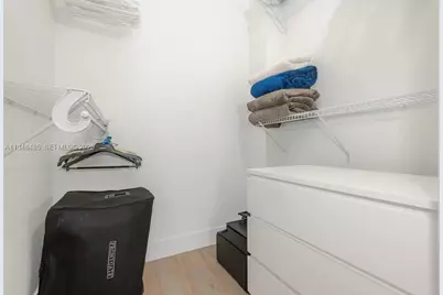 2301 Collins Ave #927, Miami Beach, FL 33139 - Photo 13