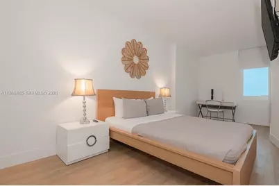 2301 Collins Ave #927, Miami Beach, FL 33139 - Photo 3