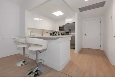 2301 Collins Ave #927, Miami Beach, FL 33139 - Photo 25