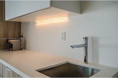 1215 West Ave #306, Miami Beach, FL 33139 - Photo 9