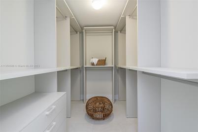 488 NE 18th St #4515, Miami, FL 33132 - Photo 35