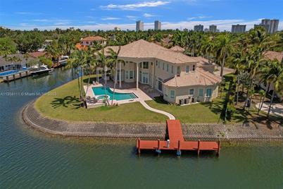 1130 Harbor Ct, Hollywood, FL 33019 - Photo 7